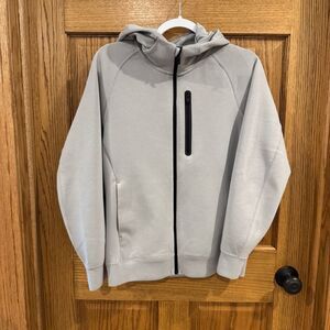DRY Stretch Sweat Full-Zip Hoodie
Color: 02 LIGHT GRAY
Uniqlo